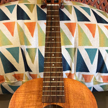 Load image into Gallery viewer, Kamaka HF-3I Slotted-Head Tenor Curly Koa Ukulele #250746