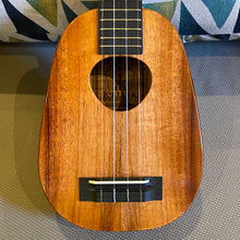 Load image into Gallery viewer, KoAloha KSM-03 Soprano Pineapple Longneck Ukulele #2511112