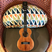Load image into Gallery viewer, Kamaka HF-3D4i Jake Blue Deluxe Tenor Ukulele #250383
