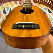 Load image into Gallery viewer, KoAloha KSM-03 Soprano Pineapple Longneck Ukulele #2511112