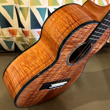 Load image into Gallery viewer, Kamaka HF-3D4i Jake Blue Deluxe Tenor Ukulele #250383