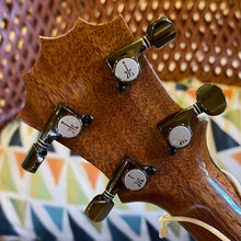 Load image into Gallery viewer, KoAloha KSM-03 Soprano Pineapple Longneck Ukulele #2511112