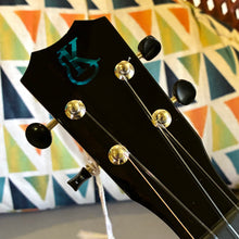 Load image into Gallery viewer, Kanile'a 'Ilikai Tenor Ukulele #0426-29881