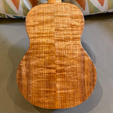 Load image into Gallery viewer, KoAloha KTM-00 Tenor Ukulele #2511253