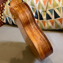 Load image into Gallery viewer, KoAloha KTM-00 Tenor Ukulele #2511253