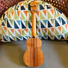 Load image into Gallery viewer, Kamaka HF-1L Soprano Long Neck Ukulele #260102