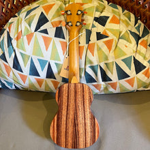 Load image into Gallery viewer, KoAloha KSM-10 Soprano Ukulele #2512154