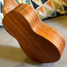 Load image into Gallery viewer, KoAloha KSM-10 Soprano Ukulele #2512151