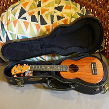 Load image into Gallery viewer, KoAloha KSM-10 Soprano Ukulele #2512151
