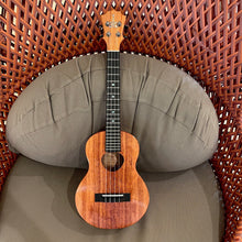 Load image into Gallery viewer, KoAloha KTM-00 Tenor Ukulele with L.R.Baggs FIVE.O ukulele pickup system #2311032