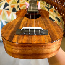 Load image into Gallery viewer, KoAloha KSM-00 Soprano Ukulele #2512212