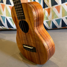 Load image into Gallery viewer, KoAloha KCM-00 Concert Ukulele #2512173