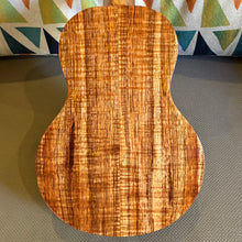 Load image into Gallery viewer, Ana'ole AC CURLY KOA Concert Ukulele #28210426