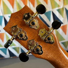 Load image into Gallery viewer, Ana'ole AC CURLY KOA Concert Ukulele #28210426