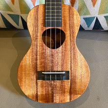 Load image into Gallery viewer, KoAloha KCM-00 Concert Ukulele #2512211