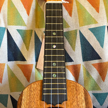 Load image into Gallery viewer, KoAloha KSM-10 Soprano Ukulele #2605056