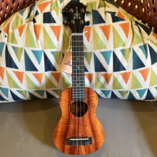 Load image into Gallery viewer, KoAloha KSM-00 Soprano Ukulele #2605121