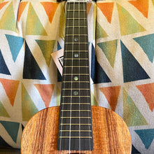Load image into Gallery viewer, KoAloha KCM-00 Concert Ukulele #2512211