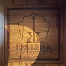 Load image into Gallery viewer, KoAloha KCM-00 Concert Ukulele #2512211