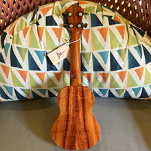 Load image into Gallery viewer, KoAloha KSM-00 Soprano Ukulele #2605121