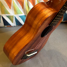 Load image into Gallery viewer, KoAloha KSM-00 Soprano Ukulele #2605121