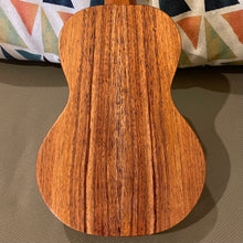 Load image into Gallery viewer, KoAloha KCM-10 Concert Ukulele #2512155