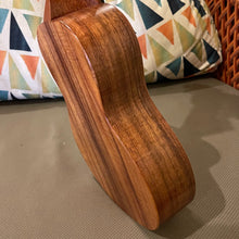 Load image into Gallery viewer, KoAloha KCM-10 Concert Ukulele #2512156