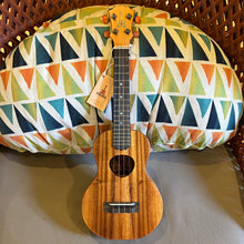 Load image into Gallery viewer, KoAloha KCM-10 Concert Ukulele #2605122