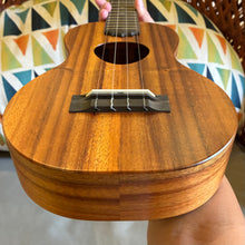 Load image into Gallery viewer, KoAloha KCM-10 Concert Ukulele #2605122