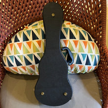 Load image into Gallery viewer, KoAloha KCM-10 Concert Ukulele #2605122