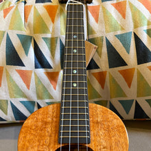 Load image into Gallery viewer, KoAloha KTM-00 Tenor Ukulele #2512083