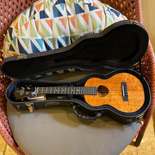 Load image into Gallery viewer, KoAloha KTM-00 Tenor Ukulele #2512083