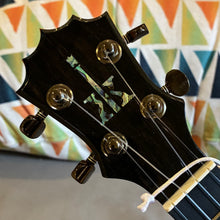Load image into Gallery viewer, KoAloha KCM-00 Factory Special Concert Ukulele #2604271