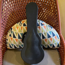 Load image into Gallery viewer, KoAloha KTM-00 Tenor Ukulele #2512083