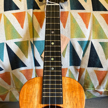 Load image into Gallery viewer, KoAloha KCM-00 Factory Special Concert Ukulele #2604271