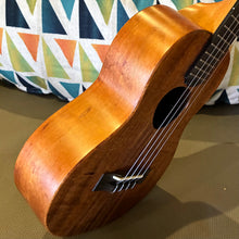 Load image into Gallery viewer, KoAloha KTM-10 Tenor Ukulele #2604211