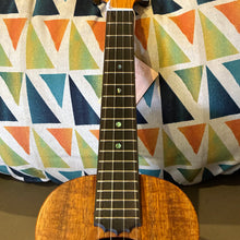 Load image into Gallery viewer, KoAloha KTM-10 Tenor Ukulele #2604211