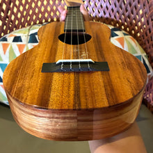 Load image into Gallery viewer, KoAloha KTM-00 Tenor Ukulele #2605124
