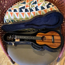 Load image into Gallery viewer, KoAloha KTM-00 Tenor Ukulele #2605124