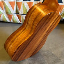Load image into Gallery viewer, KoAloha KSM-12 Soprano Long Neck Satin #2505054