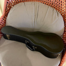 Load image into Gallery viewer, Haleiwa CM41H Custom Super Concert Ukulele