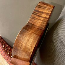 Load image into Gallery viewer, Kanile'a HNS-T MASTER with Abalone Honu #1123-27785