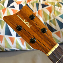Load image into Gallery viewer, Kamaka HF-2 Concert Ukulele #250862