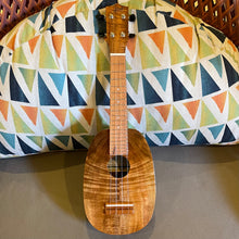 Load image into Gallery viewer, Ana'ole ASP Soprano Pineapple Ukulele #27961225