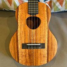 Load image into Gallery viewer, KoAloha KTM-10 Tenor Ukulele #2606091
