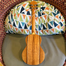 Load image into Gallery viewer, KoAloha KTM-10 Tenor Ukulele #2606091