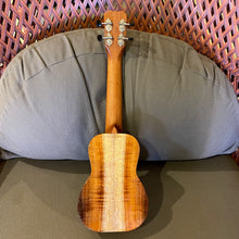 Load image into Gallery viewer, Kanileʻa K-1 S Premium Soprano Ukulele #27716