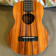 Load image into Gallery viewer, KoAloha KTM-10 Tenor Ukulele #2607011
