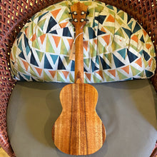 Load image into Gallery viewer, KoAloha KTM-00 Tenor Ukulele #2607041