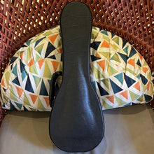 Load image into Gallery viewer, KoAloha KSM-01 Soprano Ukulele #2606221